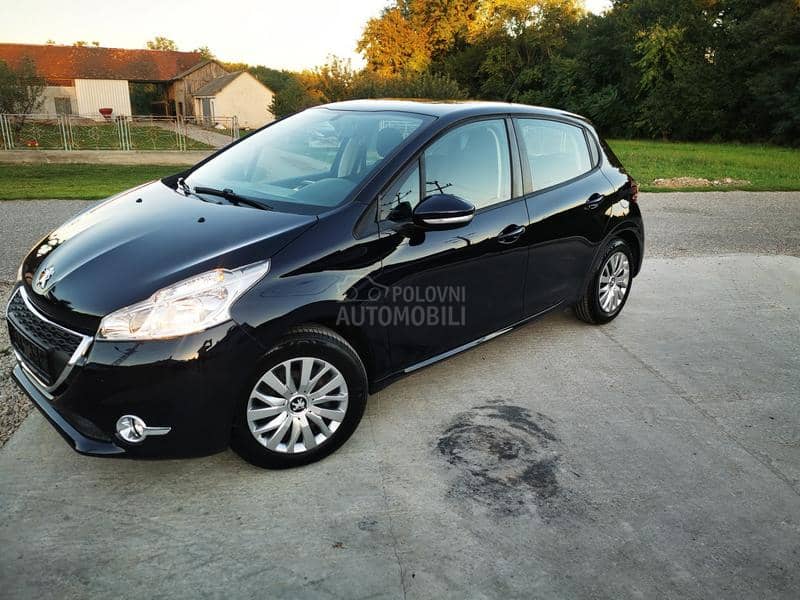 Peugeot 208 1.4hdi.