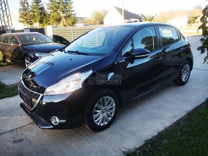 Peugeot 208 1.4hdi.