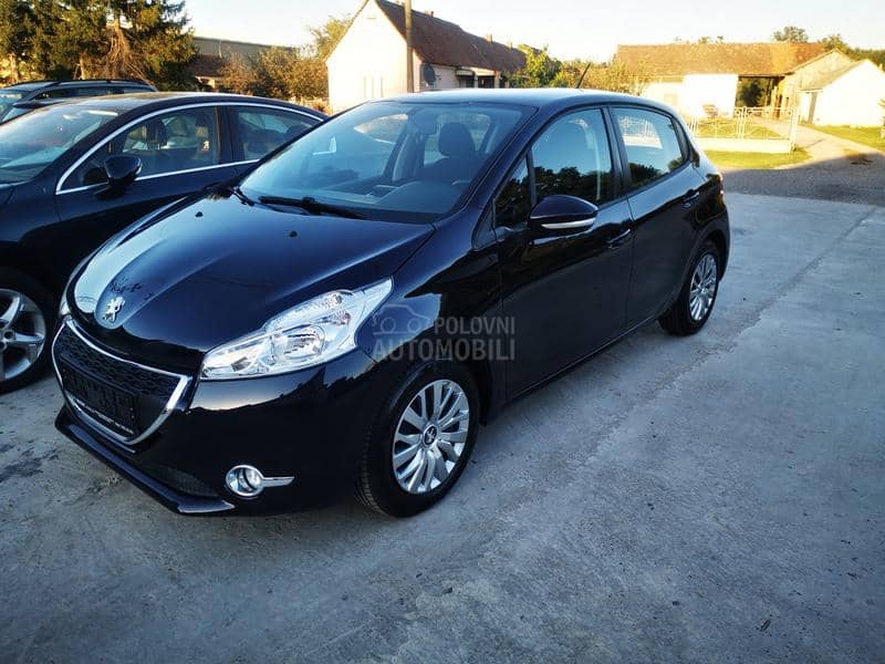 Peugeot 208 1.4hdi.