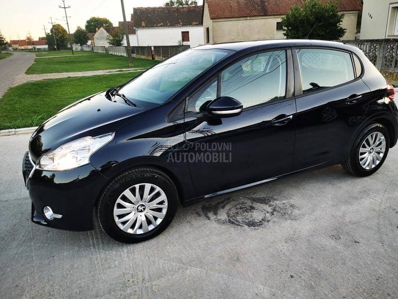 Peugeot 208 1.4hdi.