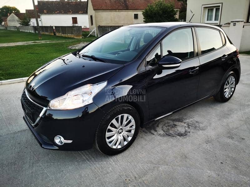 Peugeot 208 1.4hdi.