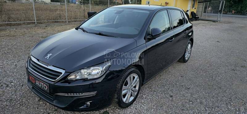 Peugeot 308 1.2 b pano nav