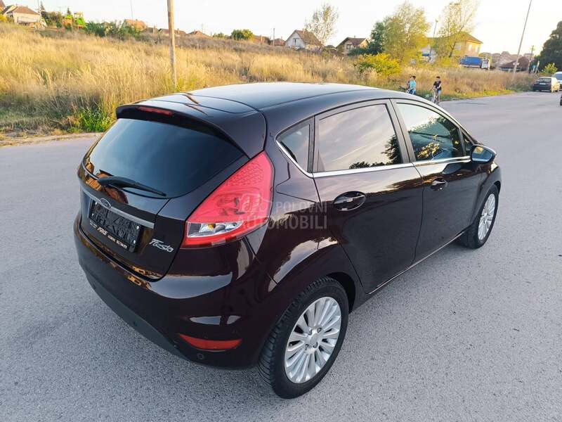 Ford Fiesta 1,4 TITANIJUM