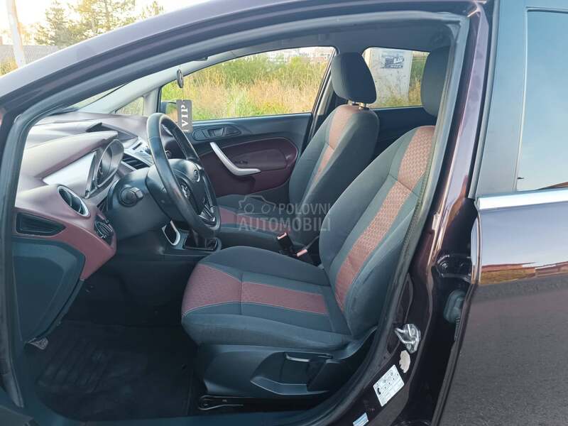 Ford Fiesta 1,4 TITANIJUM