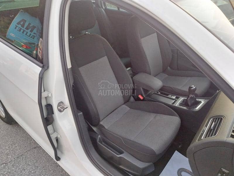 Volkswagen Golf 7 1.4b/cng