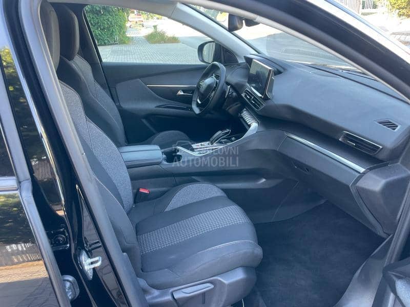 Peugeot 3008 1.5 HDi EAT8 Peugeot 3008 1.5 HDi EAT8