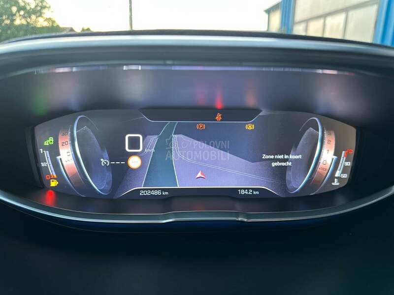 Peugeot 3008 1.2 b GT LINE