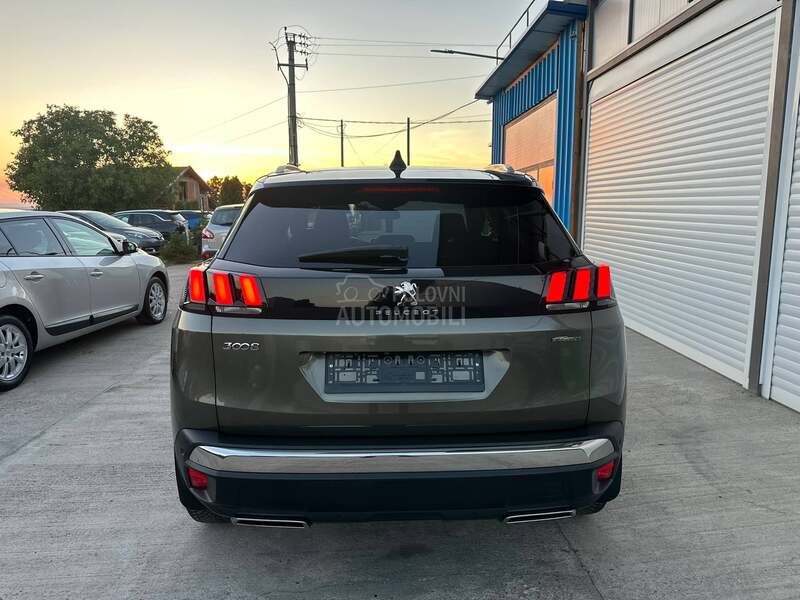 Peugeot 3008 1.2 b GT LINE