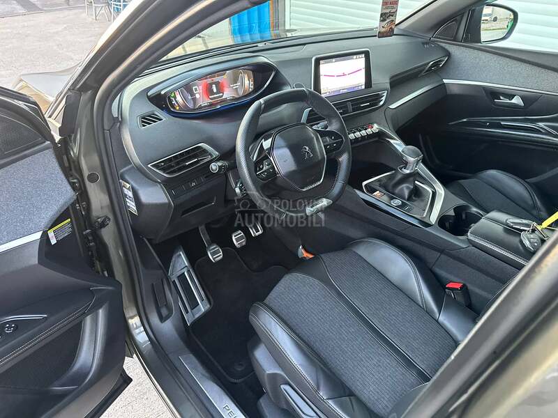 Peugeot 3008 1.2 b GT LINE