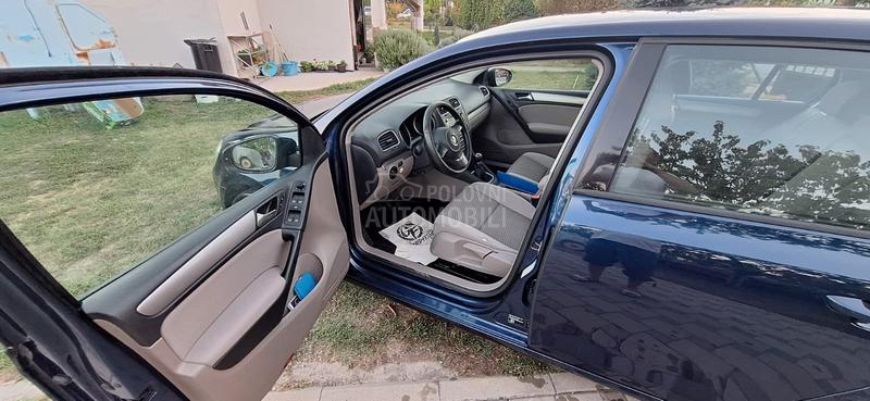 Volkswagen Golf 6  Volkswagen Golf 6