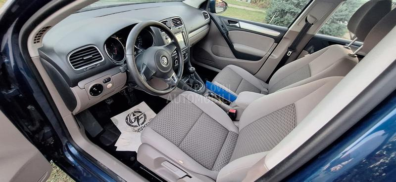 Volkswagen Golf 6  Volkswagen Golf 6