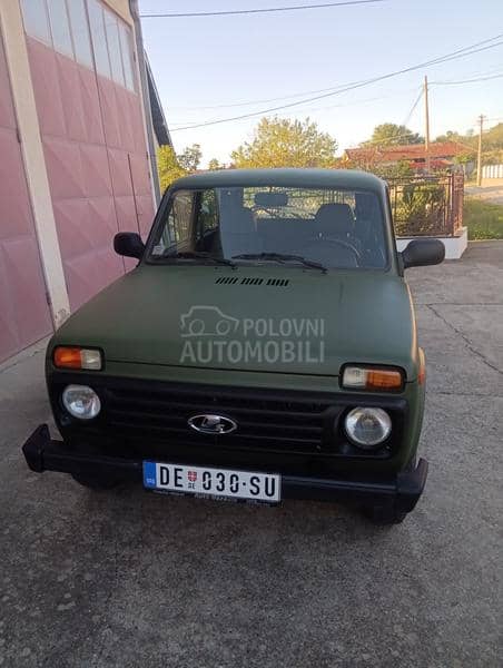 Lada Niva 