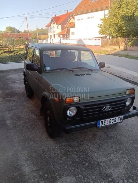 Lada Niva 
