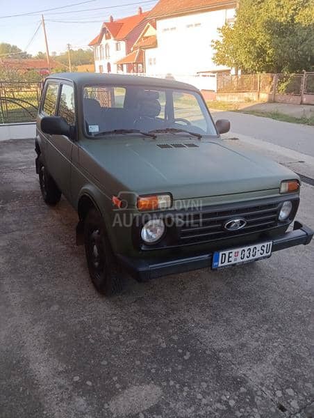 Lada Niva 