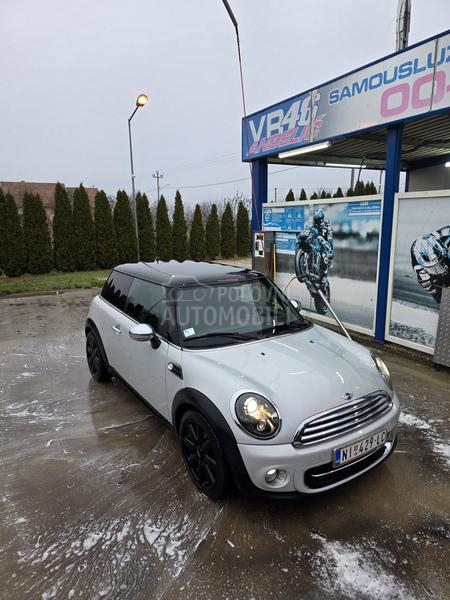 MINI Cooper 1.6D