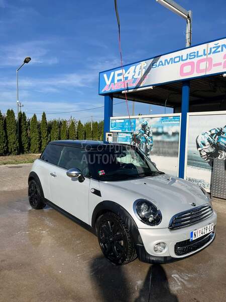 MINI Cooper 1.6D