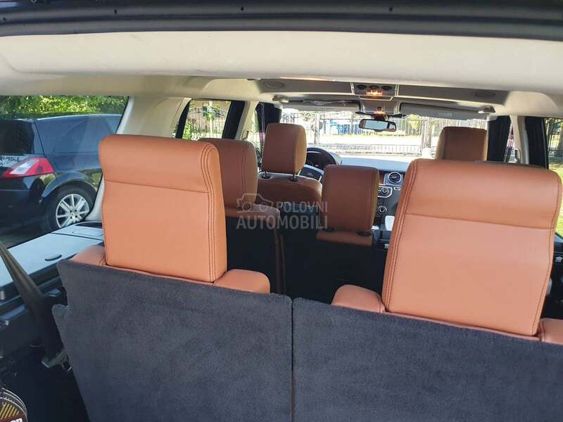 Land Rover Discovery 3.0 HSE  LANDMARK