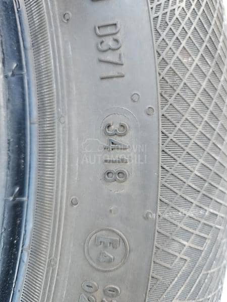 Continental 225/55 R17 Zimska