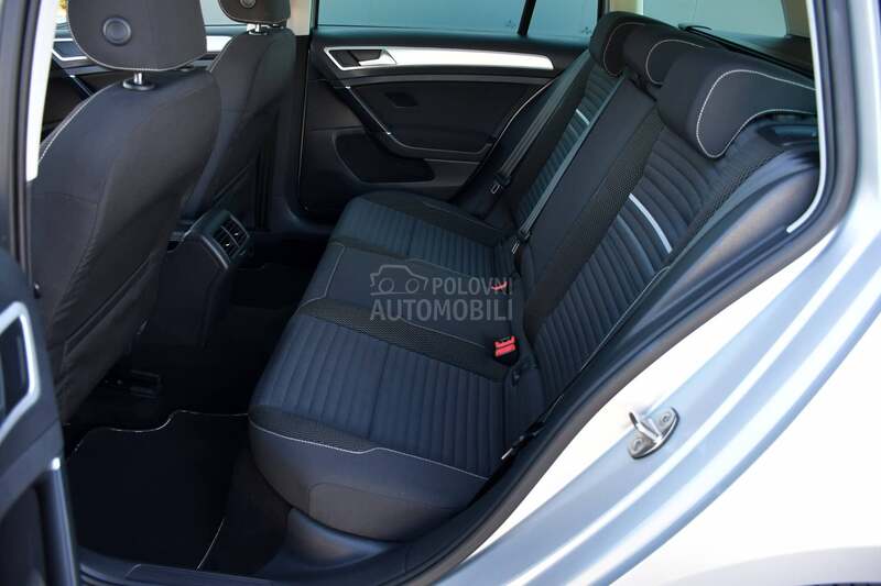 Volkswagen Golf 7 1.4 TSI/CUP/DSG/CH