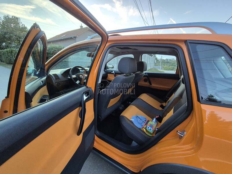 Volkswagen Cross Polo 1.9tdi
