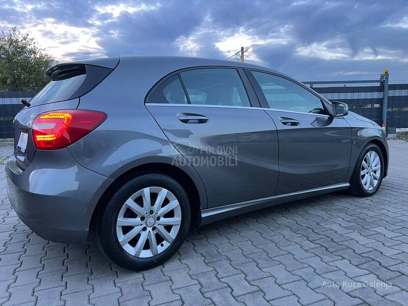 Mercedes Benz A 180 1.5