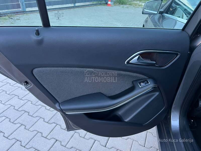Mercedes Benz A 180 1.5