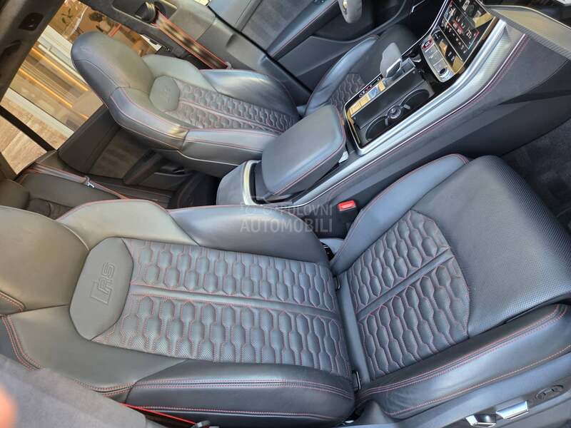 Audi RS Q8 air/matrix/pano/mild