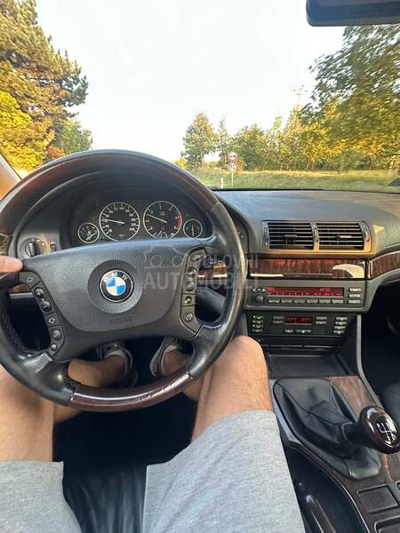 BMW 520 EXCLUSIVE paket