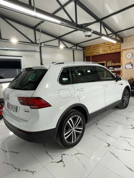 Volkswagen Tiguan 2.0 TDI 4x4 DSG