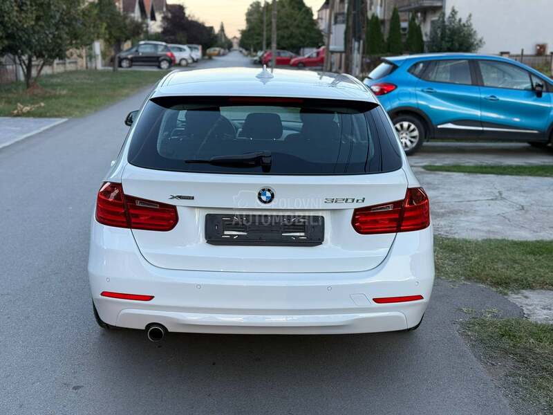 BMW 320 X DRIVE