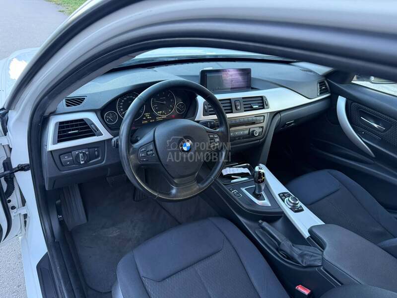 BMW 320 X DRIVE
