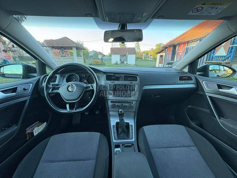 Volkswagen Golf 7 