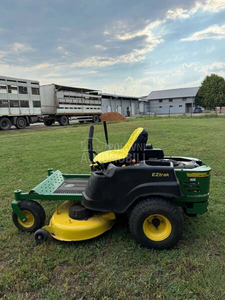 John Deere Z225
