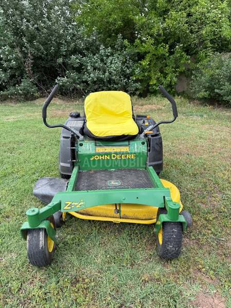 John Deere Z225