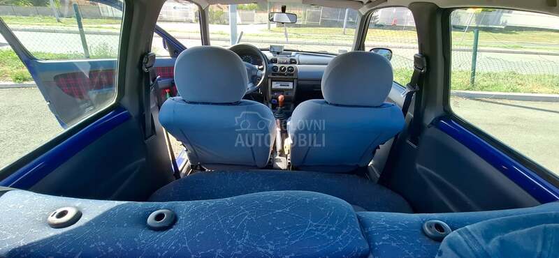 Nissan Micra 1.0