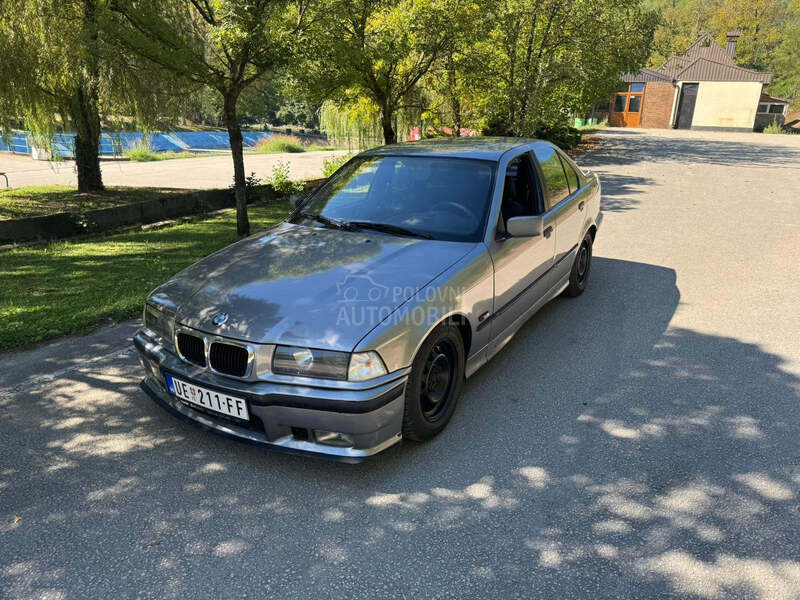 BMW 320 320i