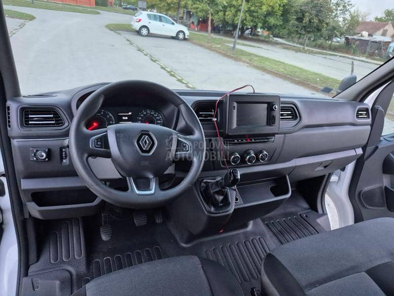 Renault Master 2.3