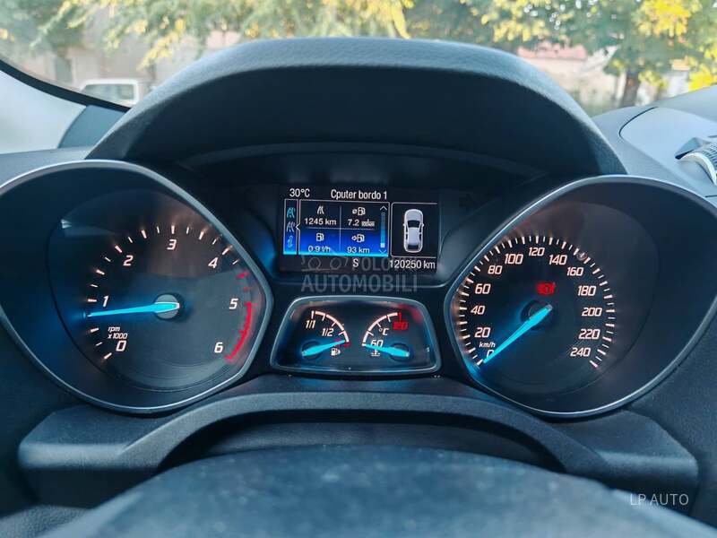 Ford Kuga 2.0 TDCI manual