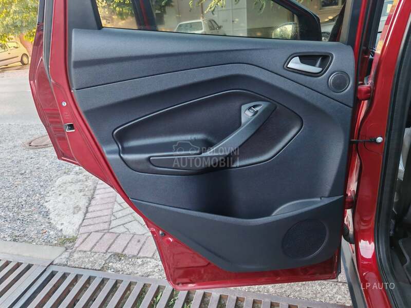 Ford Kuga 2.0 TDCI manual