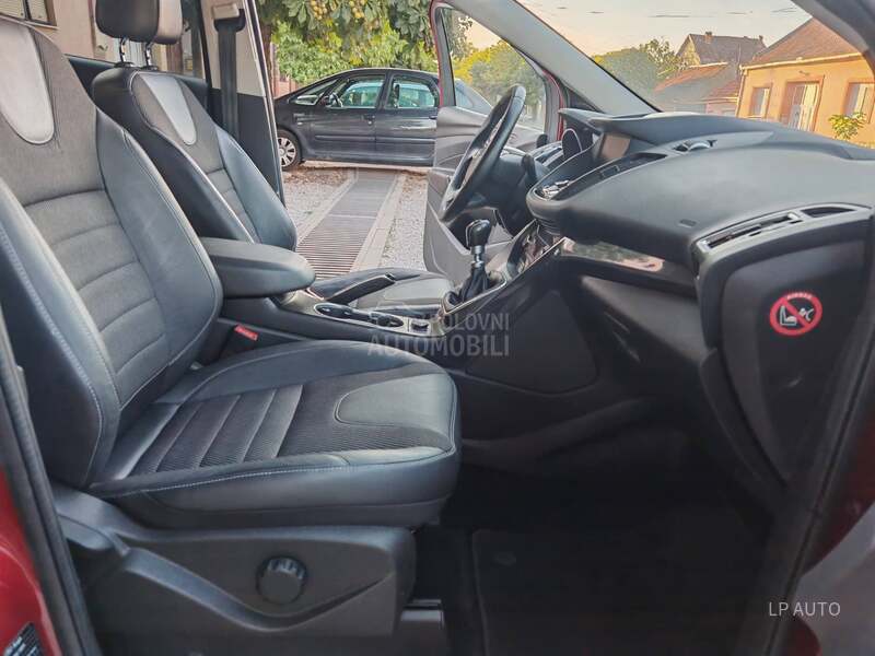 Ford Kuga 2.0 TDCI manual