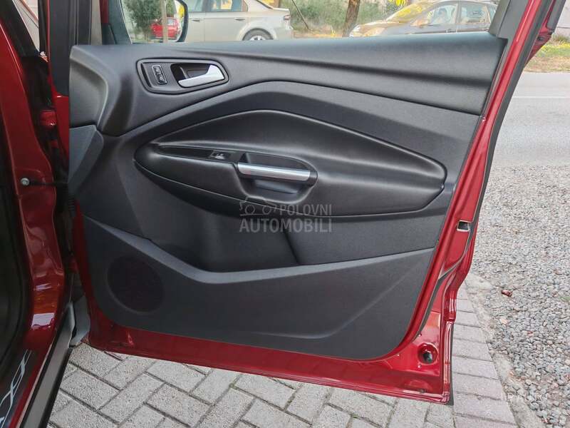 Ford Kuga 2.0 TDCI manual