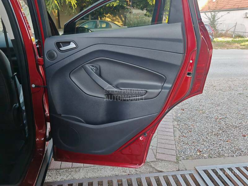 Ford Kuga 2.0 TDCI manual