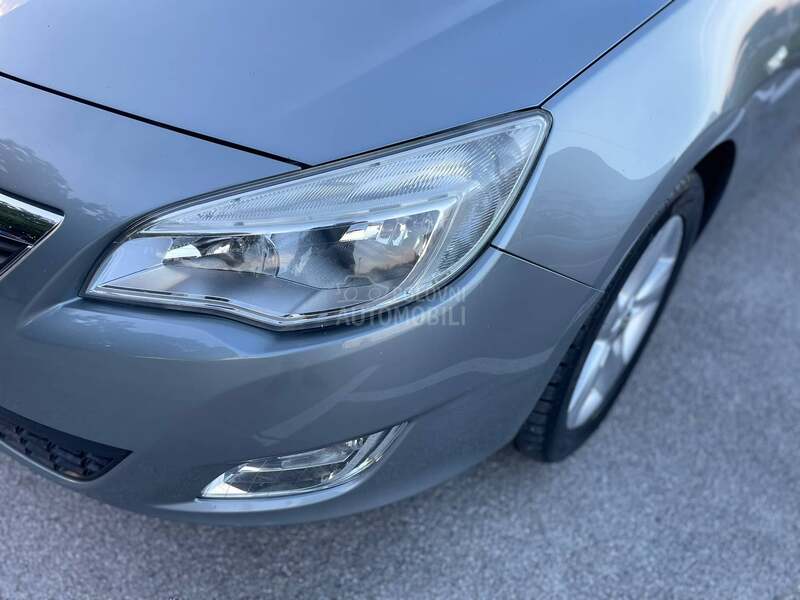 Opel Astra J 1.7 CDTI