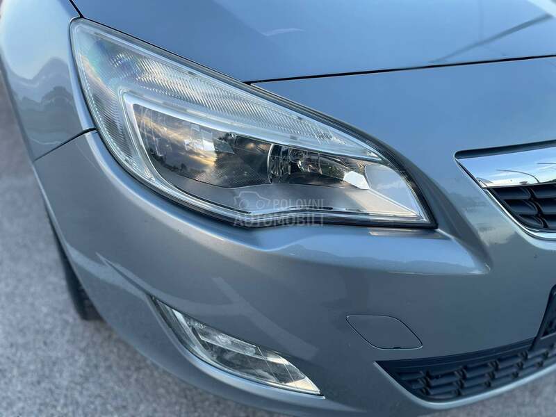Opel Astra J 1.7 CDTI