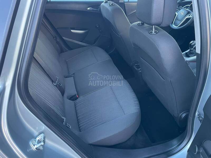 Opel Astra J 1.7 CDTI
