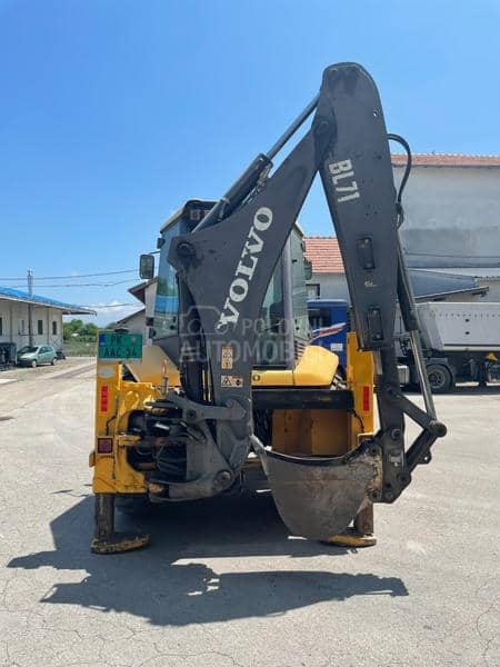 Volvo BL71
