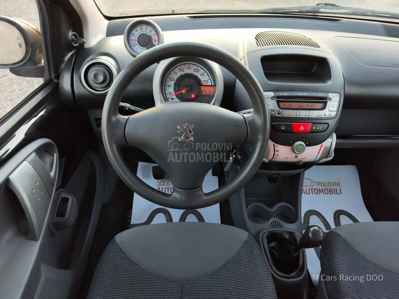 Peugeot 107 1.0 URBAN CH