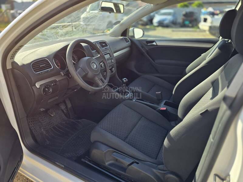 Volkswagen Golf 6 1.4 80