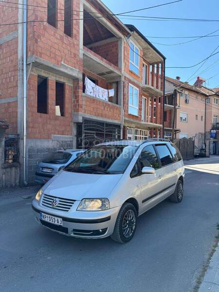 Volkswagen Sharan 1.9tdi autom kess