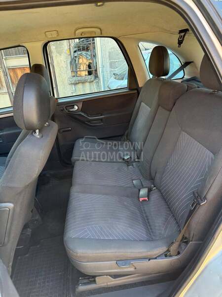Opel Meriva rastailing kess